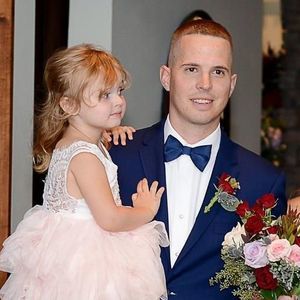 Meet your Posher, Christopher